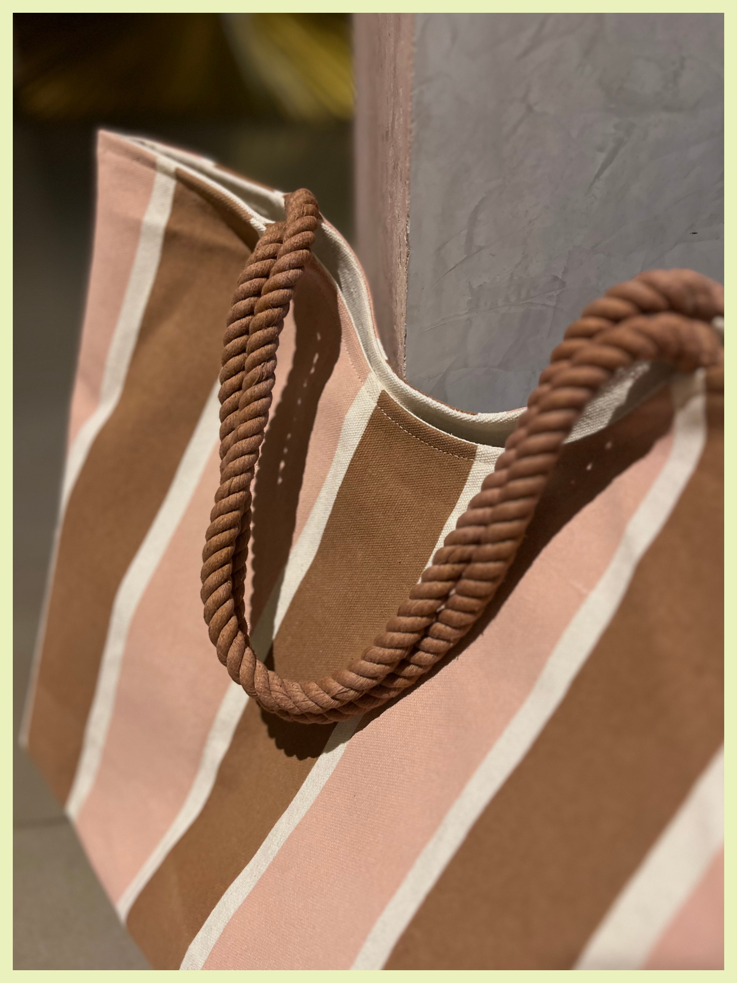 Canvas Tote Bag in Marshmallow Swirl