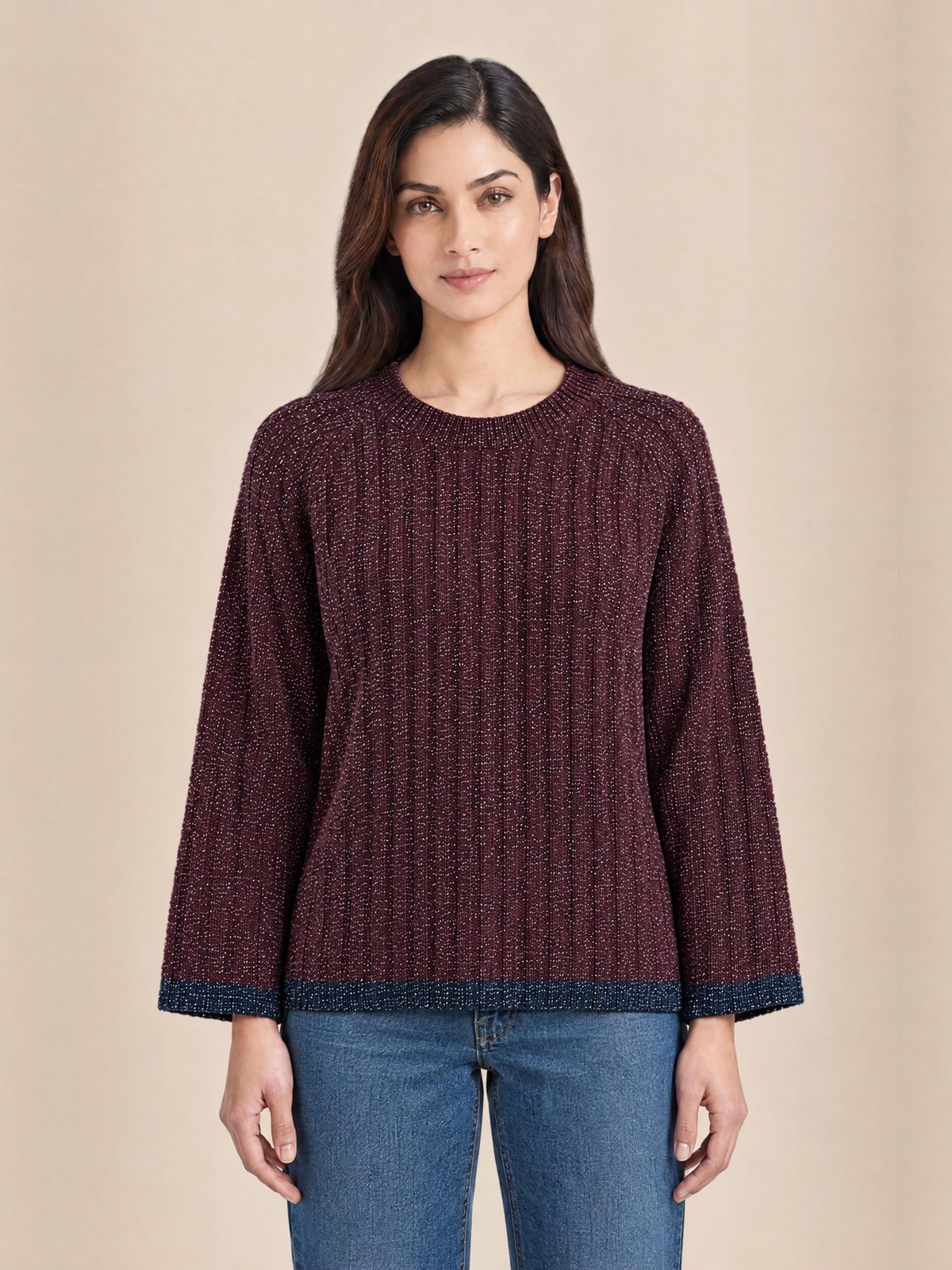 Round Neck Melange Knitted Pullover in Maroon