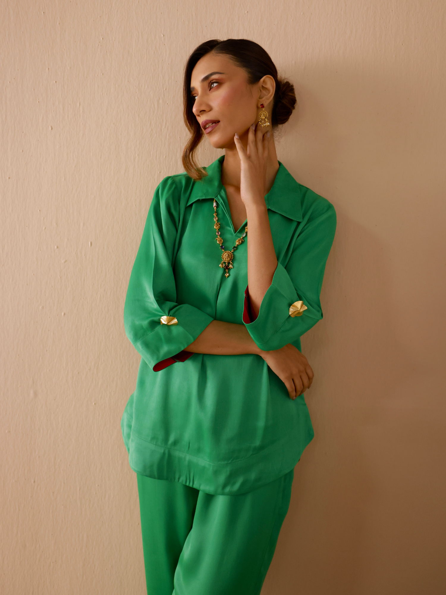 Satin Skipper Collar Top with Flowy Pants in Dark Green