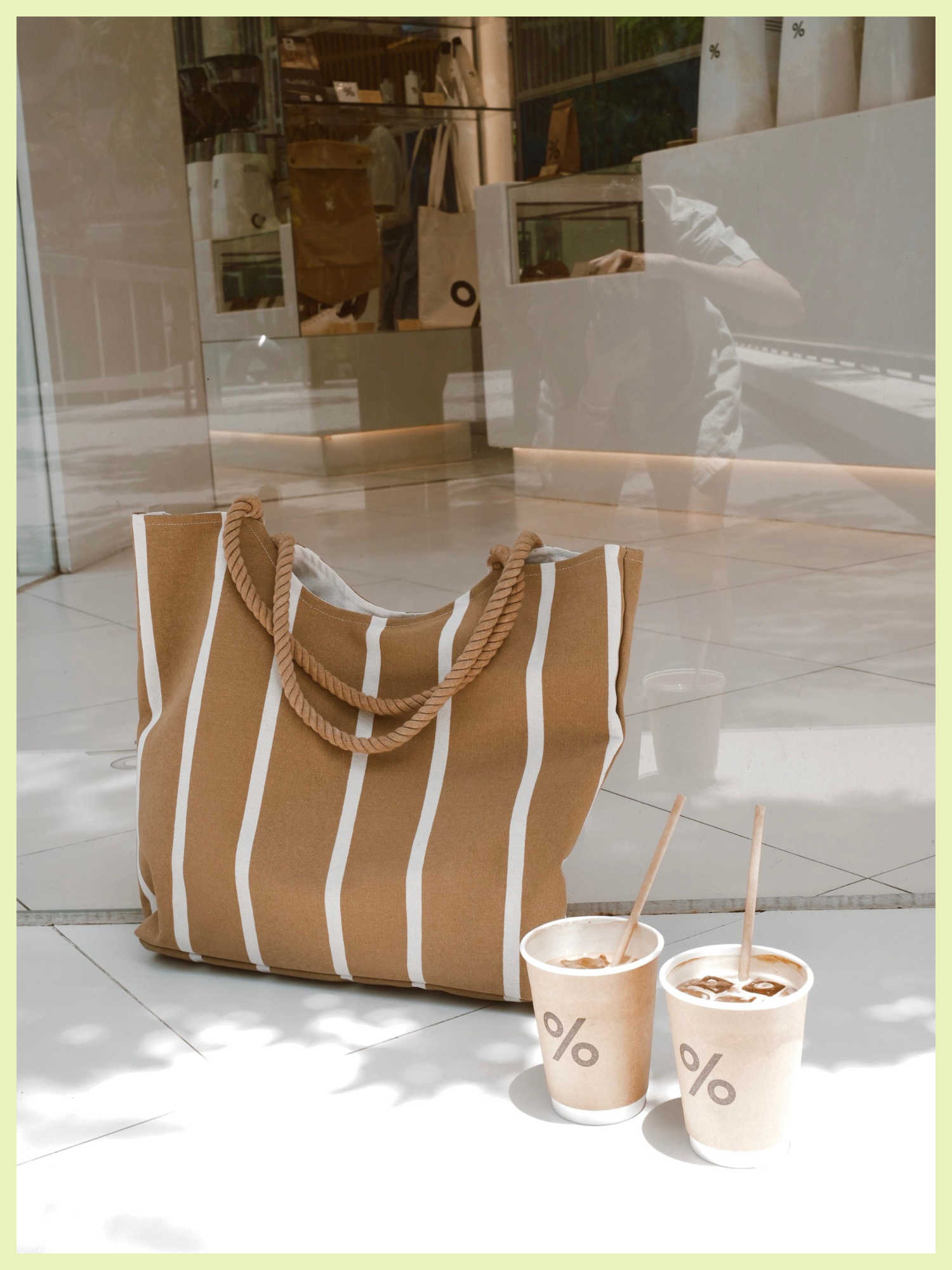 Canvas Tote Bag in Caramel Frappe