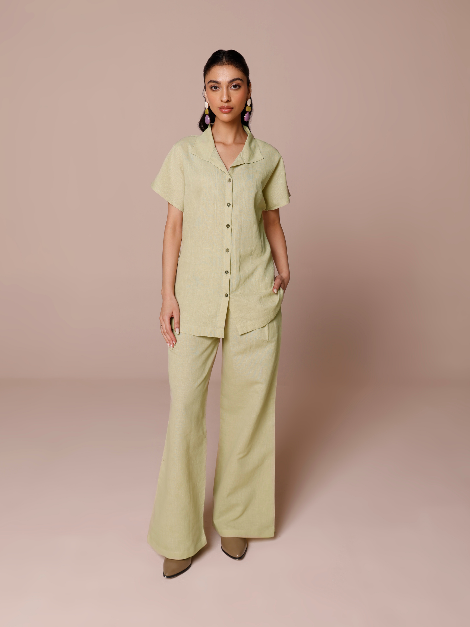 Women¢‚¬„¢s matcha linen co-ord outfit
