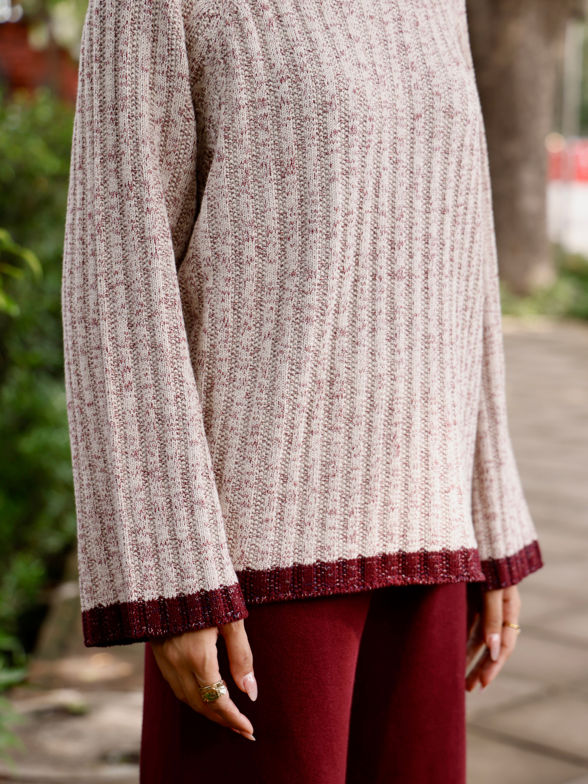 Round Neck Melange Knitted Pullover in Oatmeal