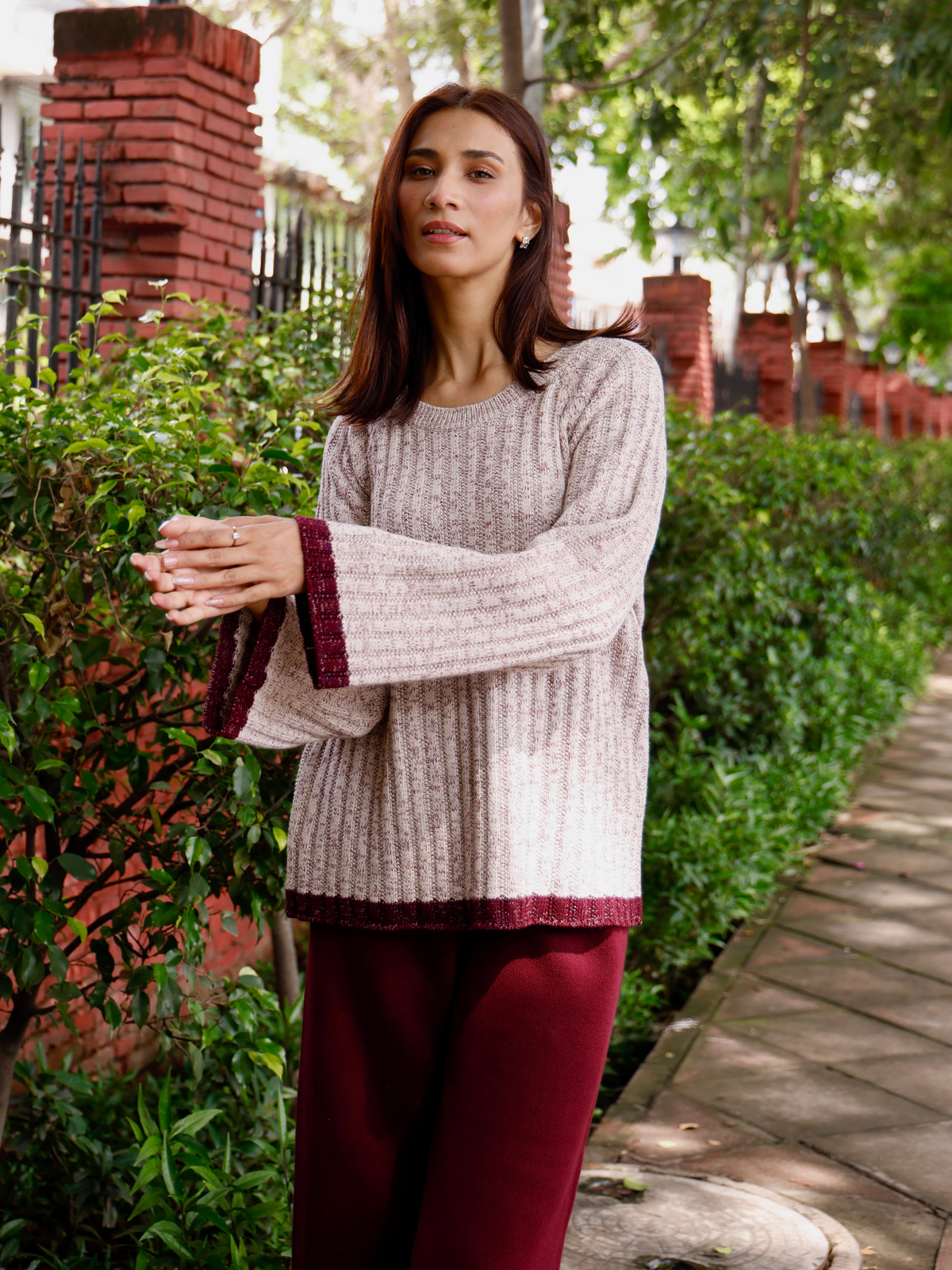 Round Neck Melange Knitted Pullover in Oatmeal