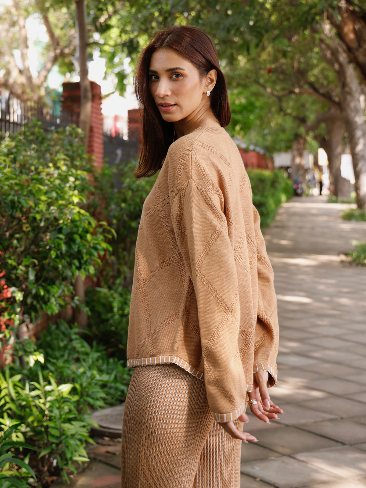 V Neck Pullover with Blanket Stitch in Mocha