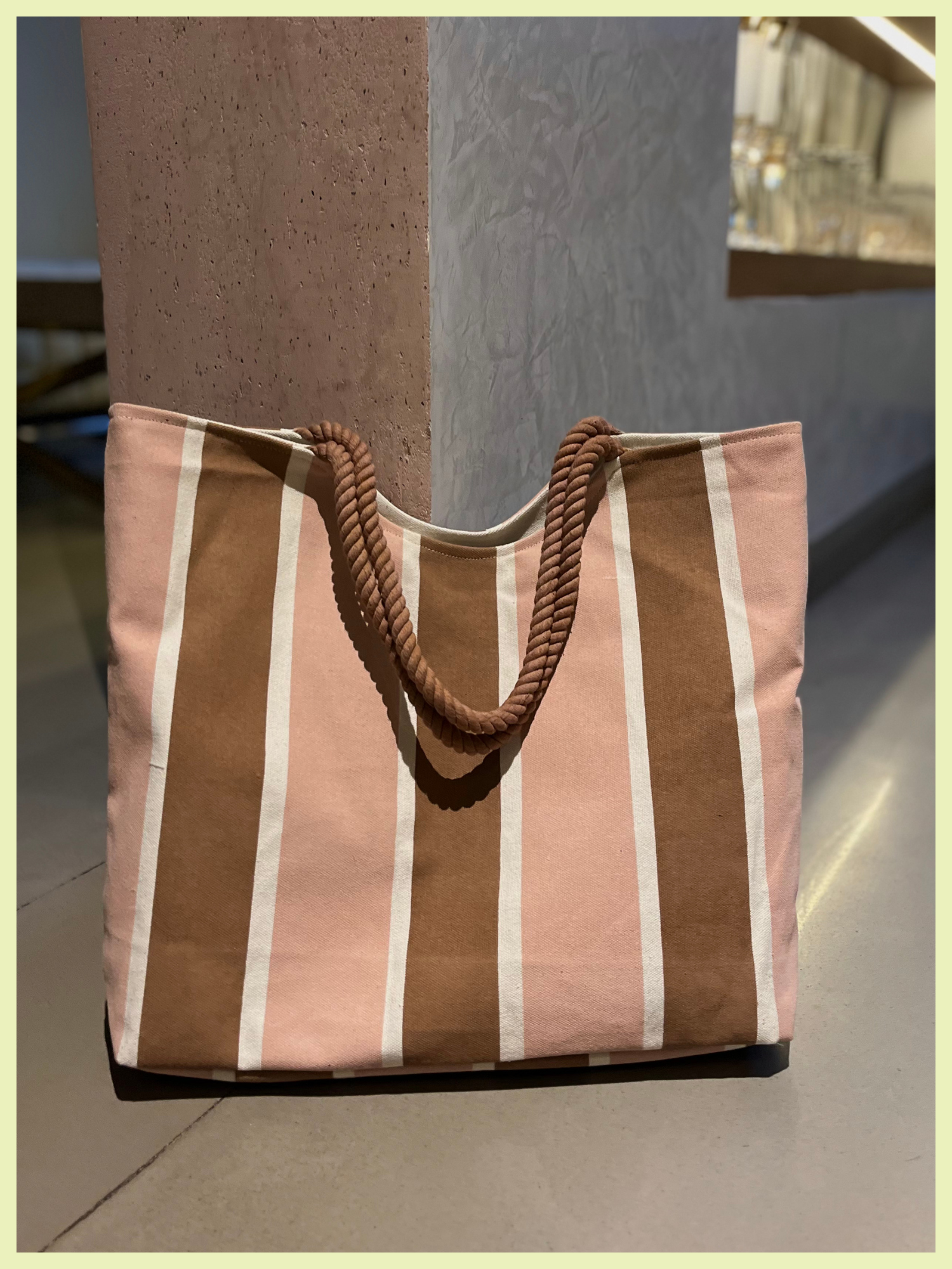 Canvas Tote Bag in Marshmallow Swirl
