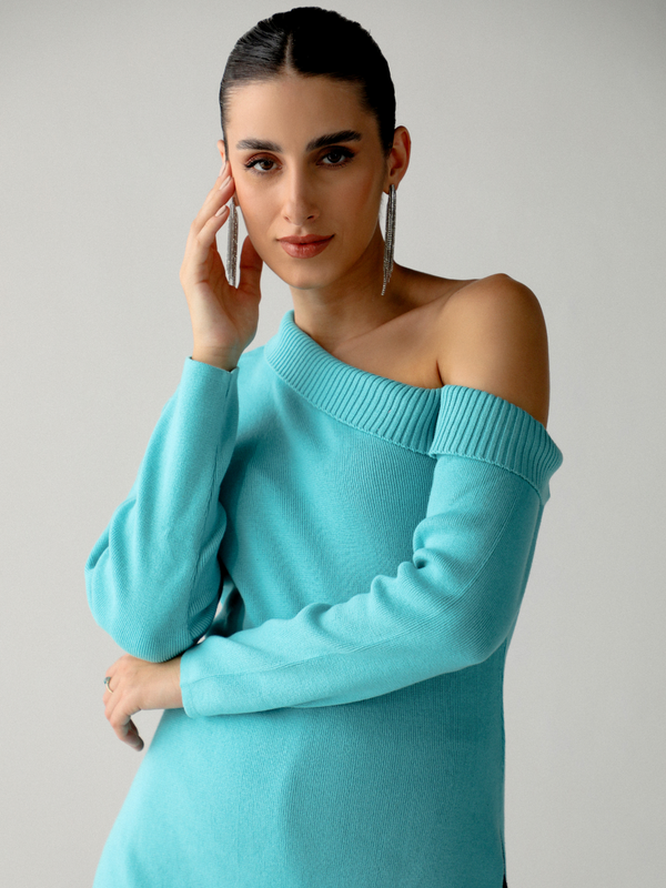 One Shoulder Knitted Woolen Sweater