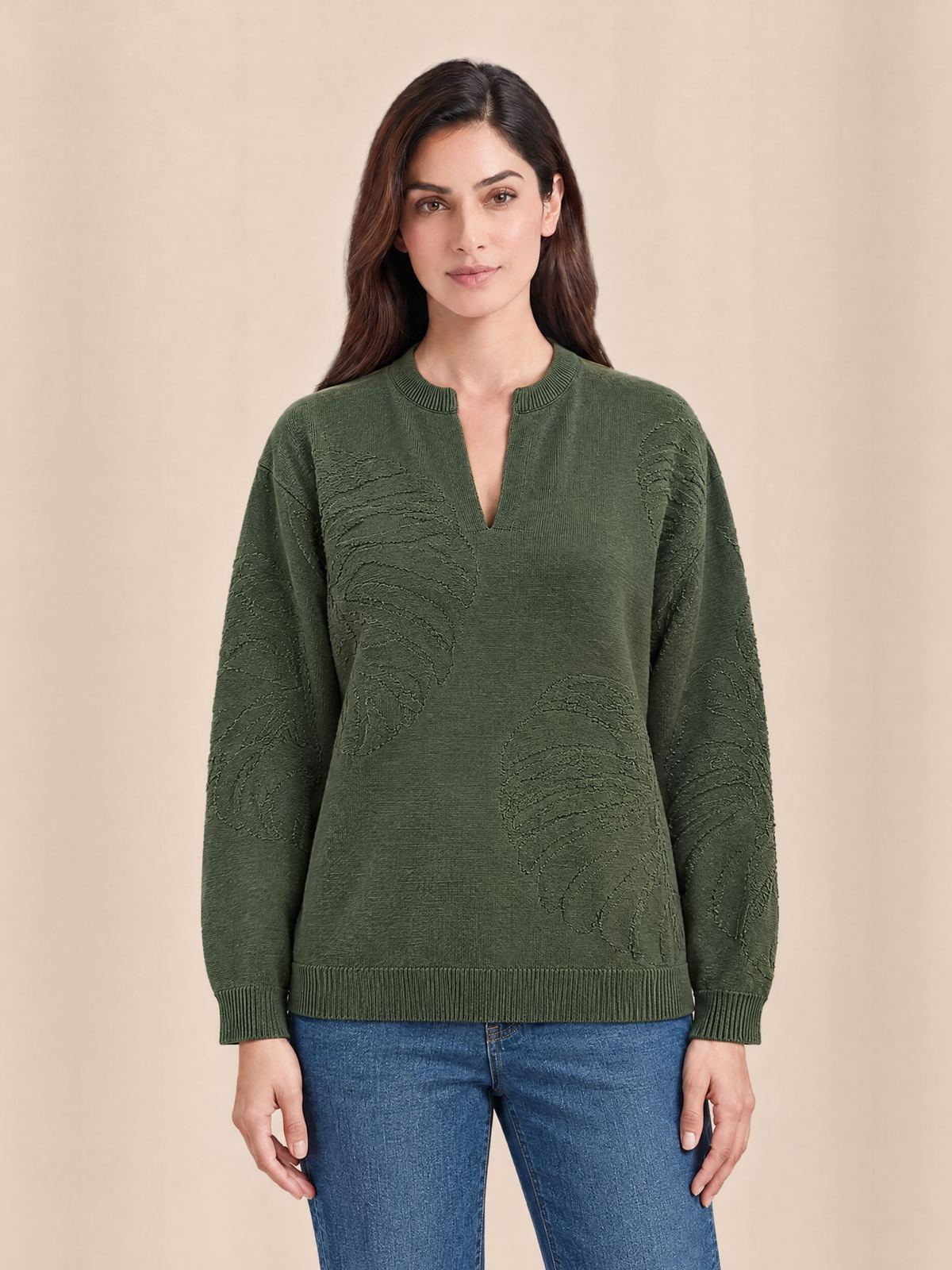 V Neck Jacquard Pullover in Forest Green