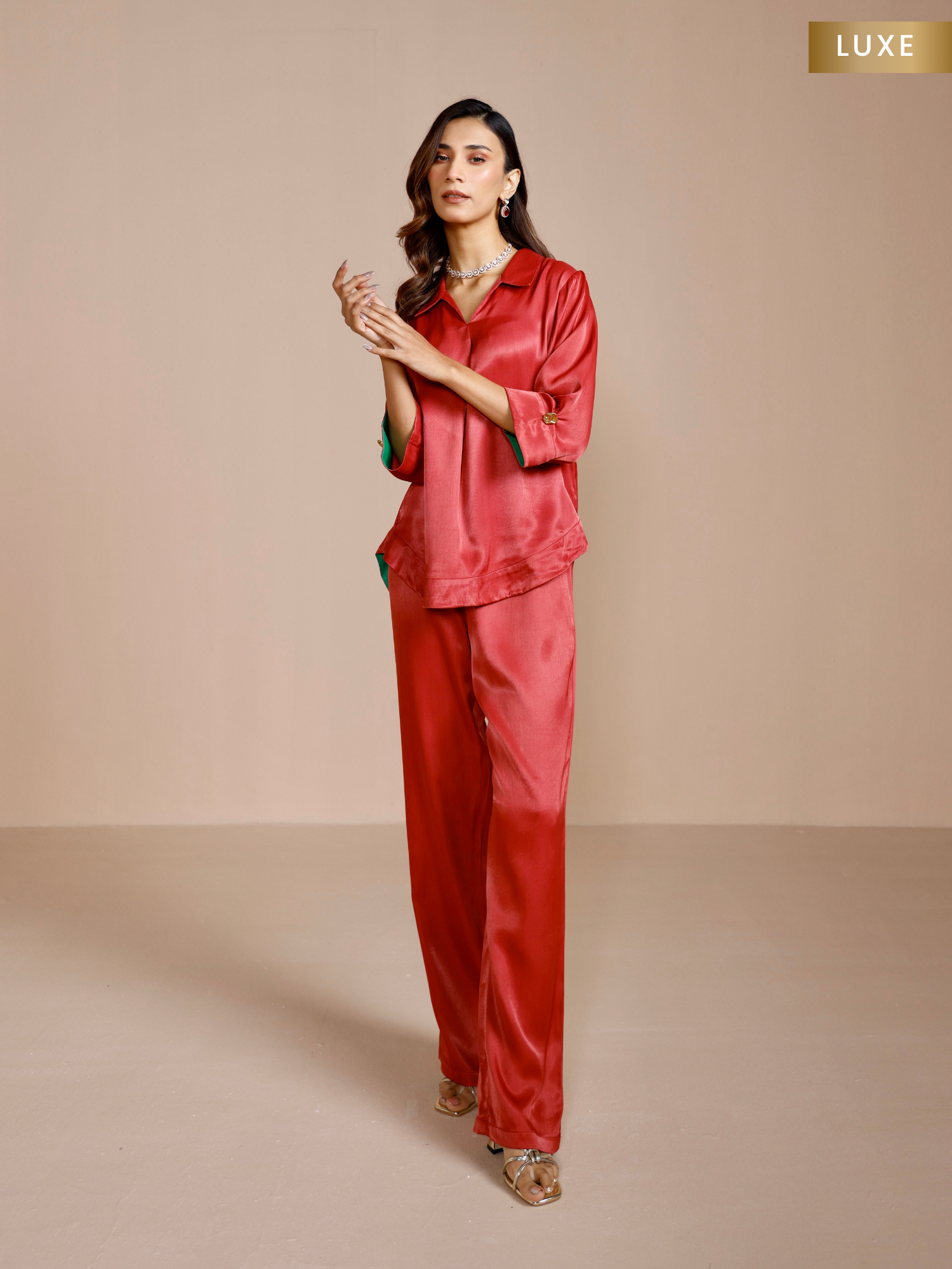 Satin Skipper Collar Top with Flowy Pants in Maroon