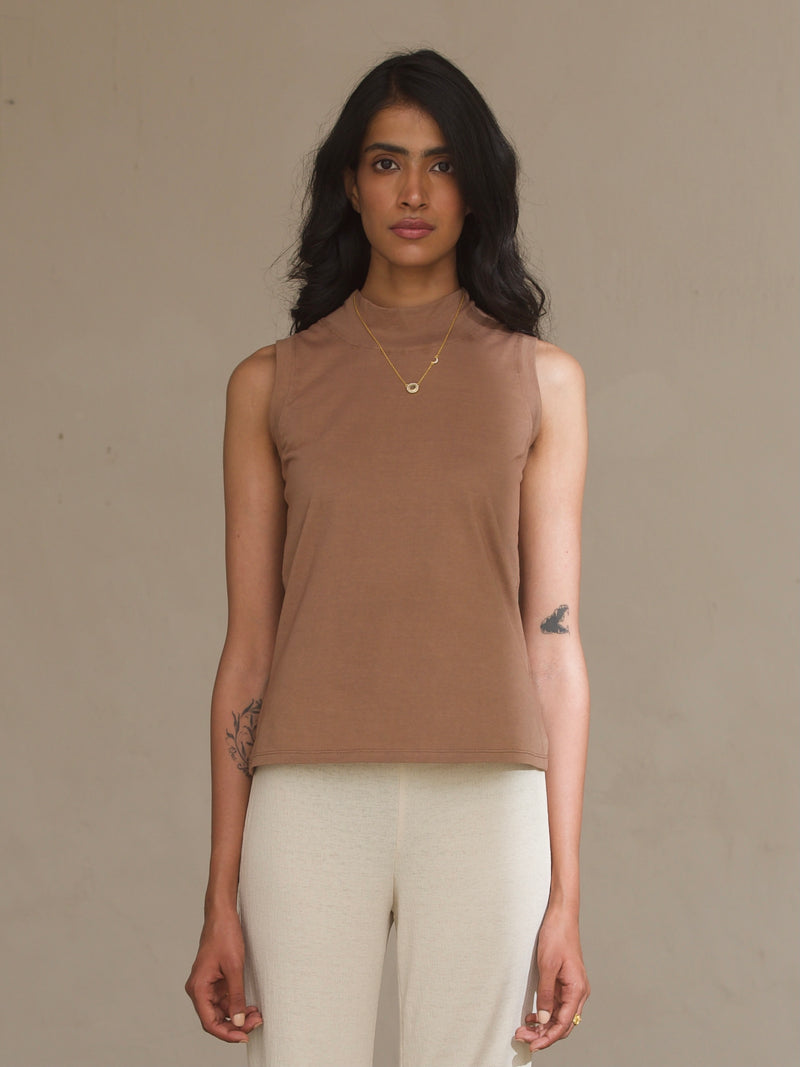 brown tank top 