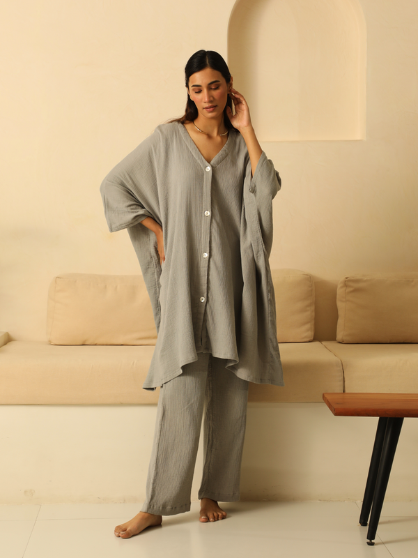 Kaftaan Shirt in Stone Grey